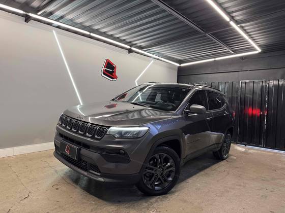 JEEP COMPASS 1.3 T270 TURBO FLEX LONGITUDE AT6
